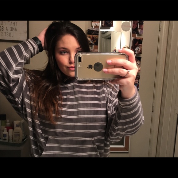 Meet your Posher, Payton - Picture 3 of 6